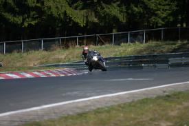 Knee down